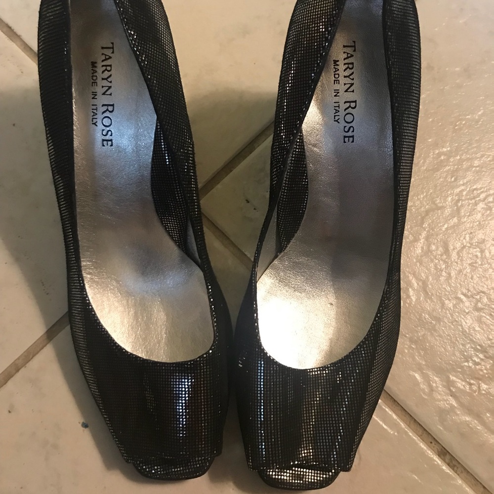 Taryn Rose heels size 38.5